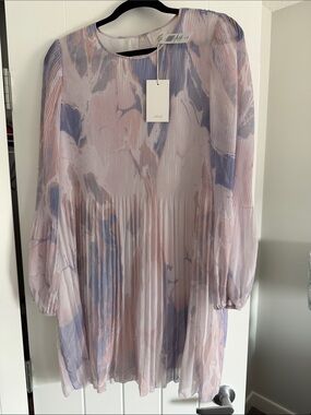 Aritzia- Wilfred Daydreamer Mini Dress - Birch / Soft Iris